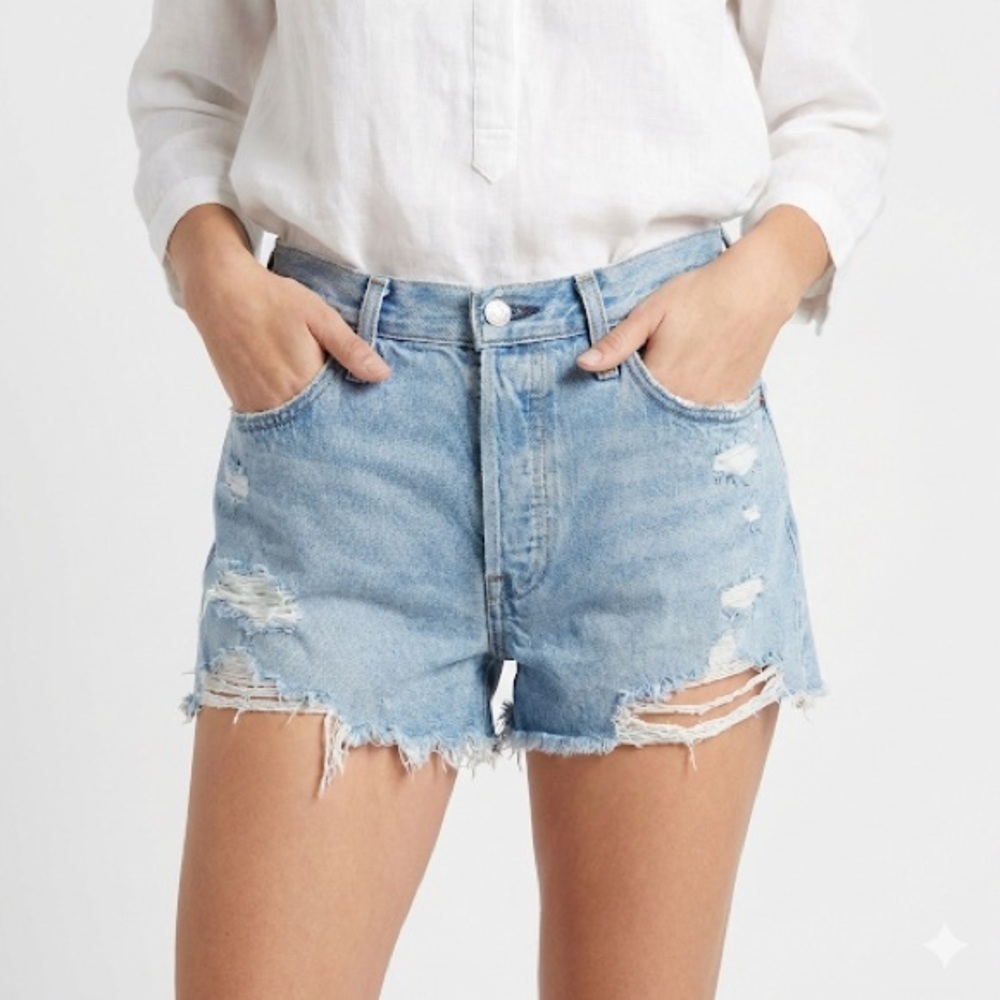 Levi’s 501 Shorts Festival Distressed Button Fly Denim W28